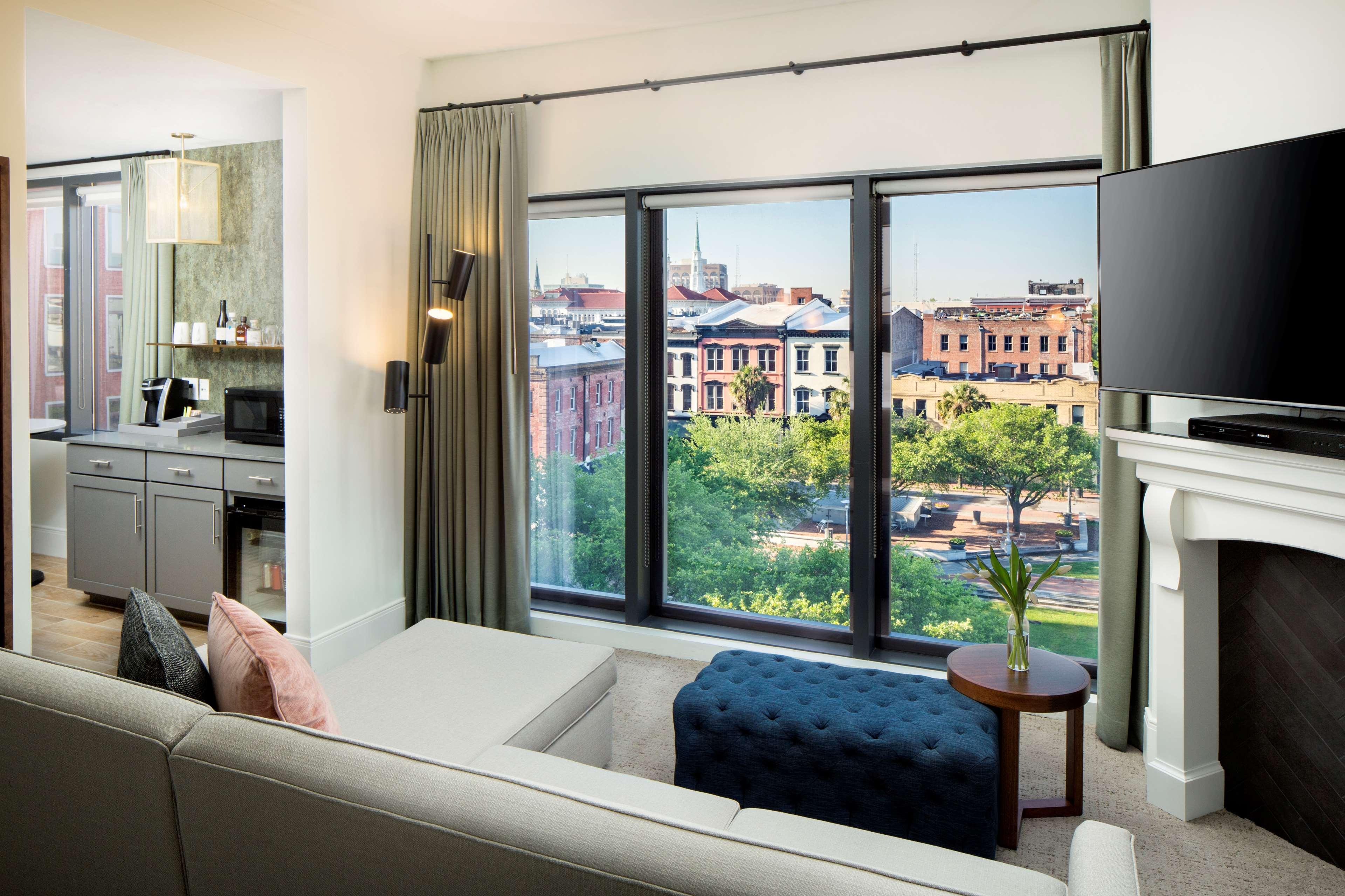 Andaz Savannah, By Hyatt Екстериор снимка
