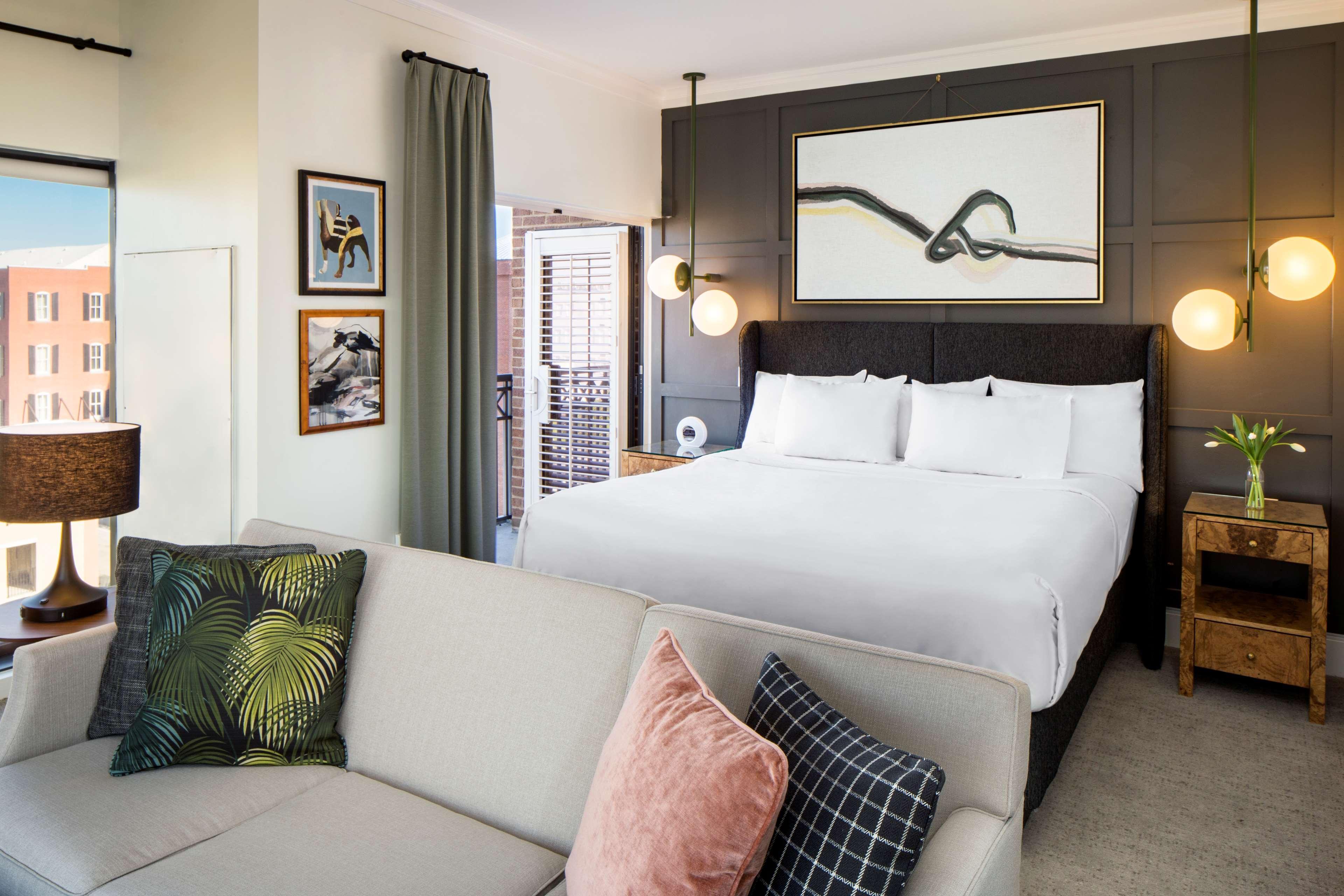 Andaz Savannah, By Hyatt Екстериор снимка