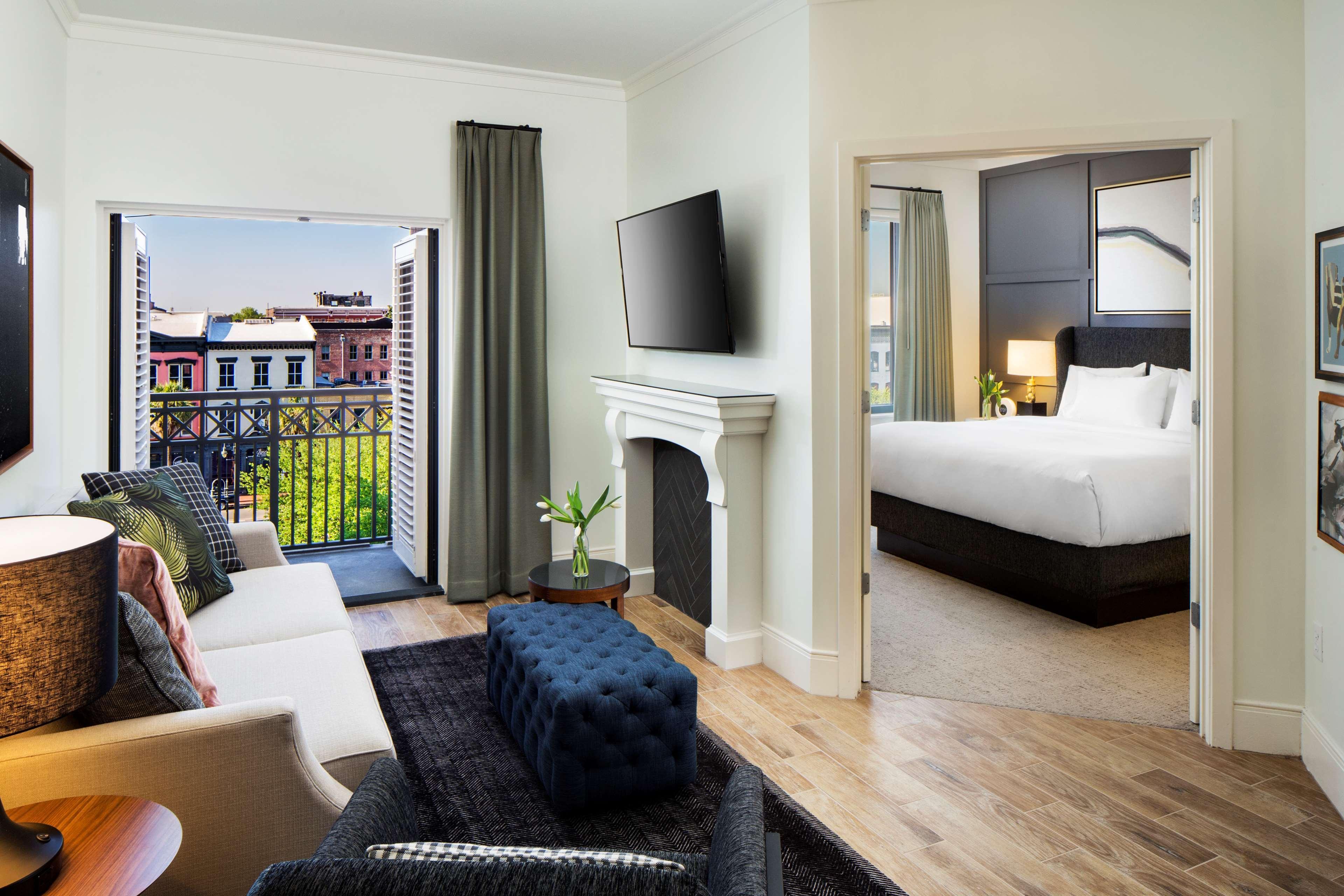 Andaz Savannah, By Hyatt Екстериор снимка