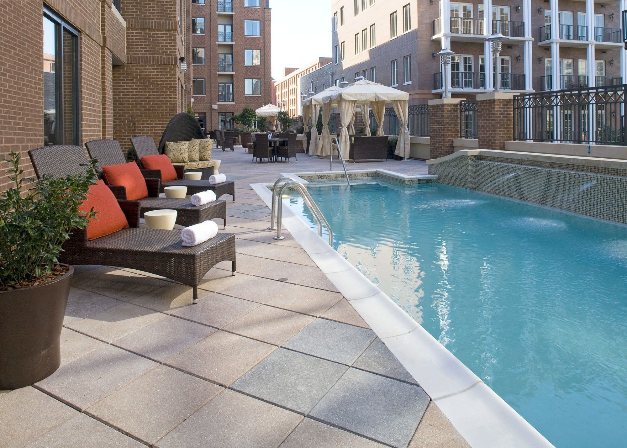 Andaz Savannah, By Hyatt Екстериор снимка